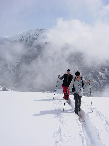 20090310_safien2 015.jpg - Und wieder lockt eine Pulverschneeabfahrt
